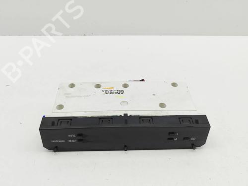 Used Display monitor Display monitor TOYOTA HILUX VII Pickup (_N1_, _N2_, _N3_) 3.0 D-4D 4WD (KUN26) (163 hp) 34630855 34630855