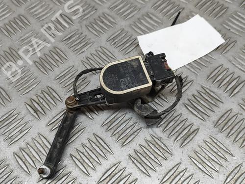 Used Electronic sensor BMW 5 Touring (F11) M 550 d xDrive (381 hp) 24141591