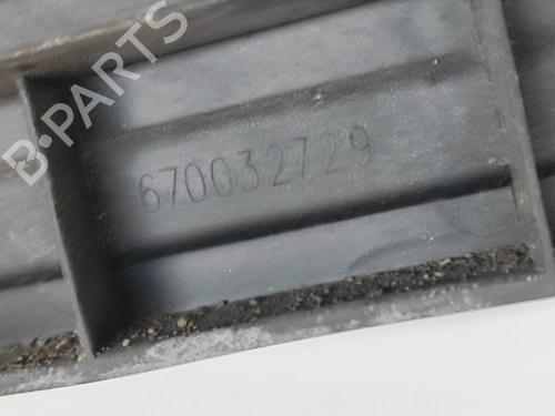 Rear bumper bracket MASERATI LEVANTE SUV (M161) 3.0 D Q4 | BP27331041C159 