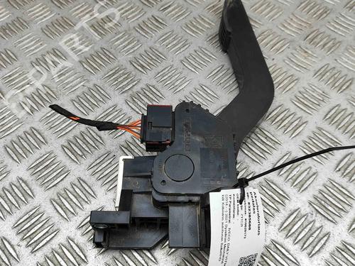 Gaspedaal IVECO DAILY VI Platform/Chassis 33S14, 35S14, 35C14, 38S14 (136 hp) 29404647