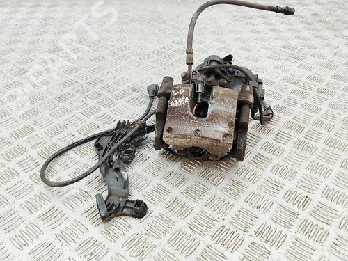 right-rear-brake-caliper-mercedes-benz-c-class-coupe-c205-2015-2016-2017-2018-2019-2020-2021-2022-2023-36671825 main image