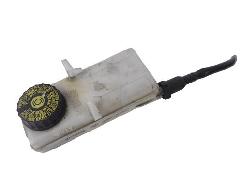 brake-fluid-reservoir-peugeot-rcz-2010-2011-2012-2013-2014-2015-33356620 main image