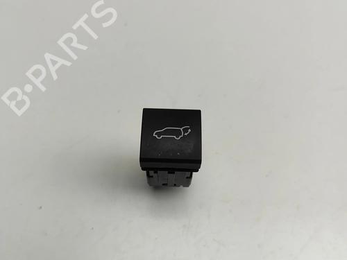 switch-toyota-prius-_w6_-2023-29975258 main image