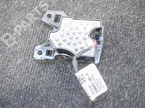 Elektronisk modul TESLA MODEL X (5YJX) P100D AWD | BP7797373M83 
