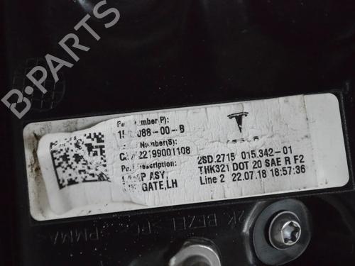 Left tailgate light TESLA MODEL Y (5YJY) EV Performance All-wheel Drive | BP30284137C79 - Image 4