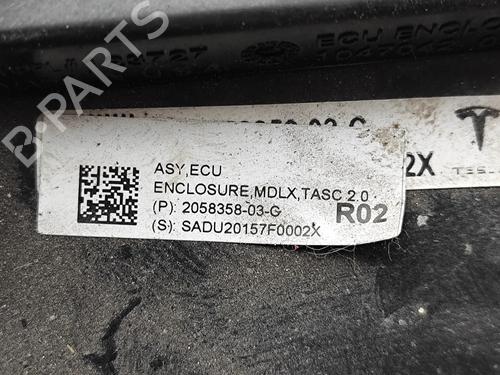 Fuse box TESLA MODEL X (5YJX) P100D AWD | BP28435606E1