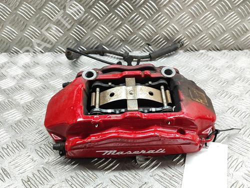 Used Right front brake caliper Right front brake caliper MASERATI GHIBLI III (M157) 3.0 (330 hp) 22352575 22352575