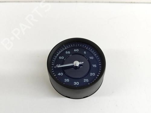 Display PORSCHE TAYCAN Cross Turismo (Y1B) 4S Performance Battery Plus (Y1BDB1) (571 hp) 27770770