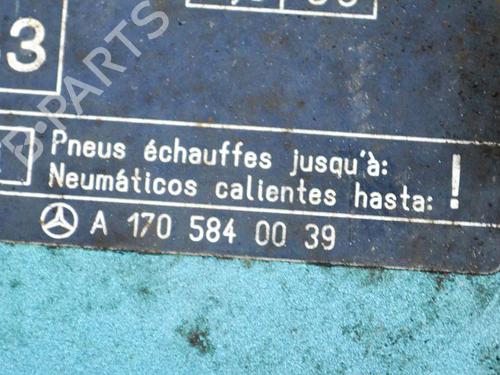 Fuel flap MERCEDES-BENZ SLK (R170) 230 Kompressor (170.447) | BP9167804C131 