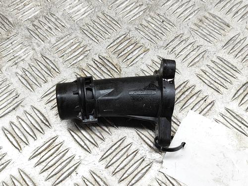 Used Pipe BMW 5 (G30, F90) 530 i xDrive (252 hp) 19744085