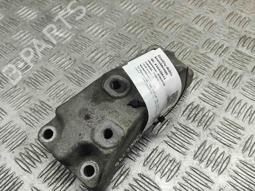 Used Support VW PASSAT B8 (3G2, CB2) 2.0 TDI 4motion (190 hp) 29495060