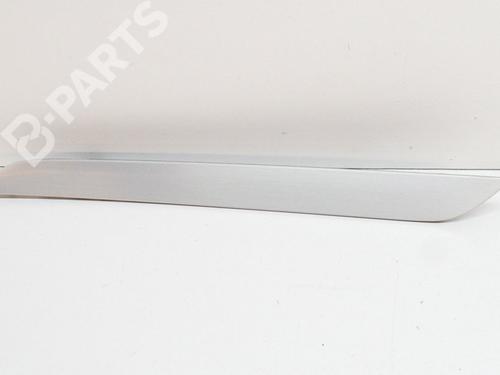 Used Left front door panel Left front door panel AUDI Q3 (8UB, 8UG) 1.4 TSI (150 hp) 11181058 11181058