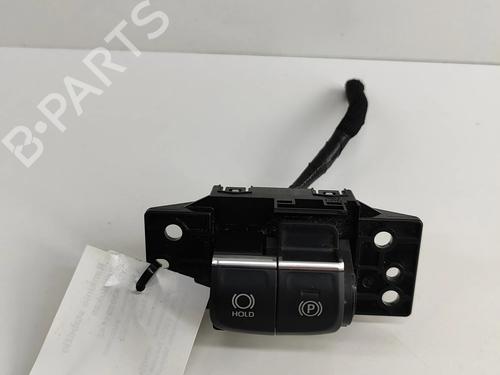 Used Switch Switch TOYOTA COROLLA Estate (_E21_) 2.0 Hybrid (MZEH12) (180 hp) 27788905 27788905