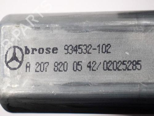 Left front window motor MERCEDES-BENZ SLK (R172) 250 CDI / d (172.403) | BP6747643E21 