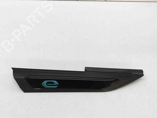 Used Front right wheel arch trim PEUGEOT 2008 II (UD_, US_, UY_, UJ_, UR_, UC_) e-2008 (UKZKXZ) (136 hp) 29042460