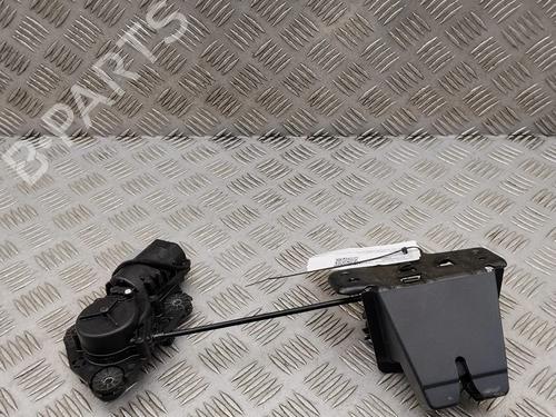 Used Tailgate lock Tailgate lock VOLVO XC40 (536) T5 Plug-in Hybrid (262 hp) 39989805 39989805