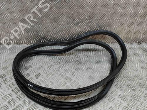 Used Rubber door seal BMW 2 Active Tourer (F45) 225 xe Plug-in-Hybrid (224 hp) 16257692