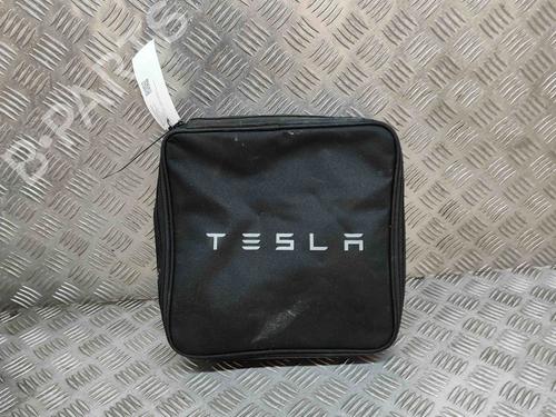 Used Cable TESLA MODEL 3 (5YJ3) EV (283 hp) 27774424