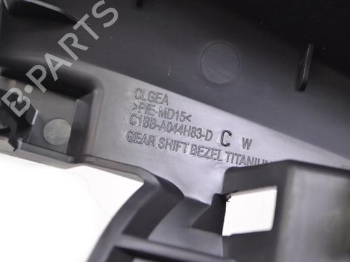 Middle console FORD FIESTA VI (CB1, CCN) 1.0 EcoBoost | BP30221910I22 