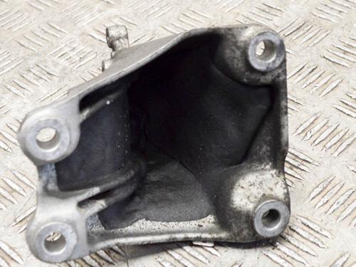 Support BMW 3 (F30, F80) 320 d | BP14645534C155