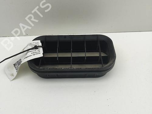 grille-aston-martin-vantage-vantage-2005-27797751 main image