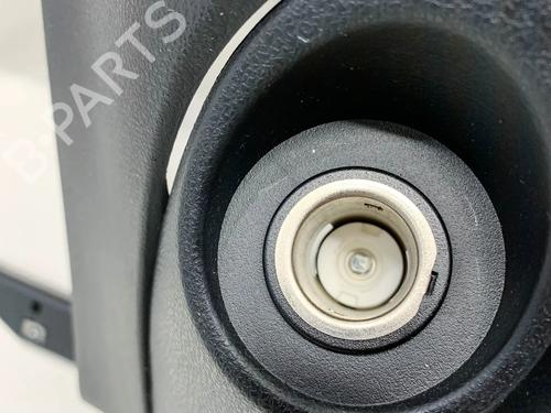  - Image 9