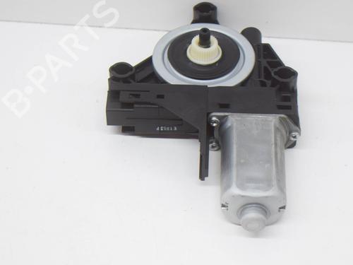 Left front window motor VOLVO V60 I (155) 1.6 DRIVe | BP7016977E21 