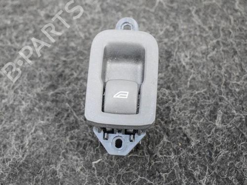Used Left rear window switch Left rear window switch VOLVO V60 I (155) 1.6 DRIVe (114 hp) 6747050 6747050