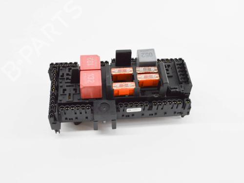 Used Fuse box MERCEDES-BENZ E-CLASS (W213) E 220 d (213.004) (163 hp) 13928224