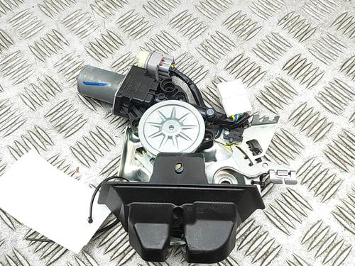 Used Tailgate lock Tailgate lock LEXUS GS (_L1_) 300h (AWL10_, AWL10R) (223 hp) 33400339 33400339