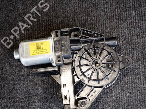 Rudehejsemotor bagstkærm venstre VOLVO V60 I (155) D5 (215 hp) 6728393