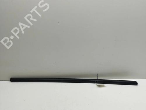 Dørliste Dørliste TESLA MODEL Y (5YJY) Long Range All-wheel Drive (514 hp) 33378902 33378902