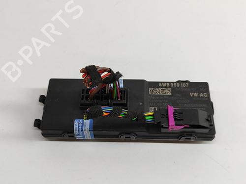Elektronische module AUDI Q2 (GAB, GAG) 35 TFSI (150 hp) 28559959