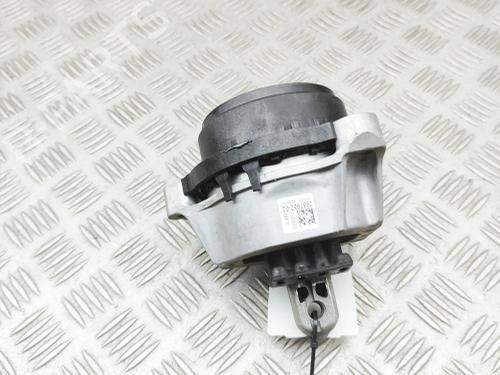 Used Engine mount Engine mount BMW X5 (G05, F95) xDrive 40 i (340 hp) 40617860 40617860