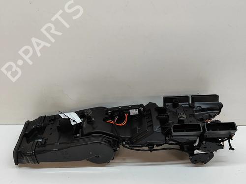 Used Heater matrix PORSCHE CAYENNE (9YA) 3.0 E-Hybrid AWD (9YAAE1) (462 hp) 27784672