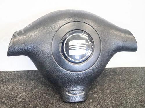 Used Driver airbag SEAT LEON (1M1) 1.4 16V (75 hp) 6739982