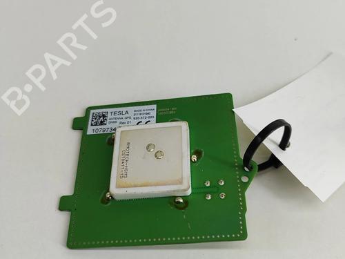 antennabase-tesla-model-y-5yjy-2019-32754506 main image