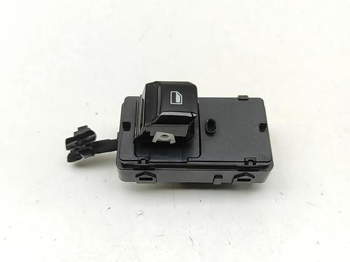 Høyre bak elrute bryter MG MG 4 (EH32) EV (170 hp) 31687360