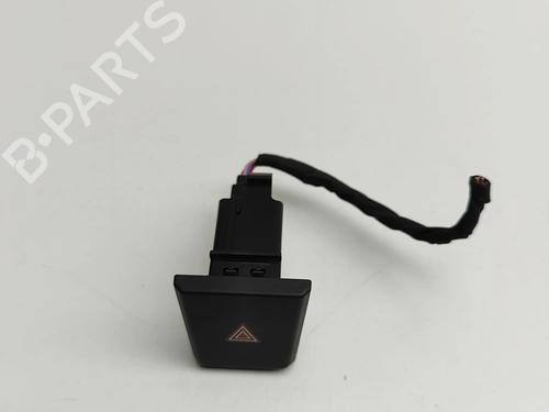 warning-switch-toyota-c-hr-_x2_-_h2_-2023-33376406 main image