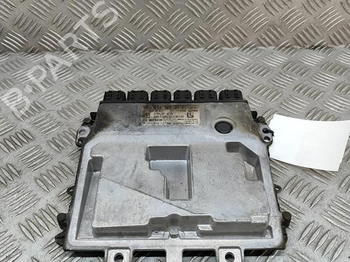 Used Engine control unit (ECU) Engine control unit (ECU) MERCEDES-BENZ C-CLASS (W206) C 300 d (206.006) (265 hp) 27777370 27777370