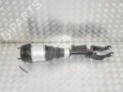 Used Right front shock absorber Right front shock absorber MERCEDES-BENZ GLS (X166) 350 d 4-matic (166.824) (258 hp) 6738243 6738243