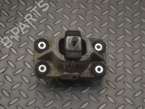 Used Engine mount LAND ROVER DISCOVERY V (L462) 3.0 Td6 4x4 (258 hp) 30246339