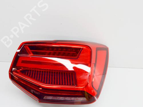 Højre baglygte AUDI Q2 (GAB, GAG) 35 TFSI (150 hp) 27760371