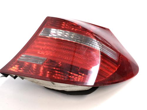 right-taillight-bmw-1-e87-2003-2004-2005-2006-2007-2008-2009-2010-2011-2012-2013-33342262 main image