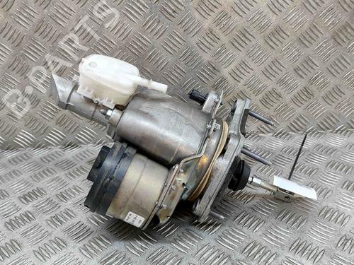 Used Servo brake RENAULT ZOE (BFM_) ZOE (92 hp) 19283565