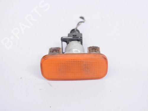Høyre indikator JAGUAR XJ (X300, X330) 4.0 (249 hp) 31217111