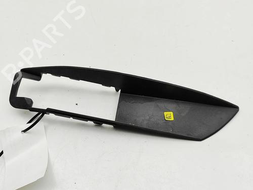 Used Support Support BMW XM (G09) XM All-wheel Drive (653 hp) 33389151 33389151