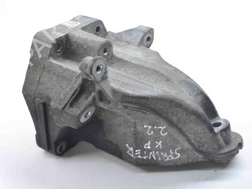 Used Support MERCEDES-BENZ SPRINTER 3-t Van (B906) 216 CDI (906.611, 906.613) (163 hp) 30244947