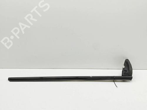 Used Door moulding trim Door moulding trim MERCEDES-BENZ SL (R230) 500 (230.475) (306 hp) 34161346 34161346