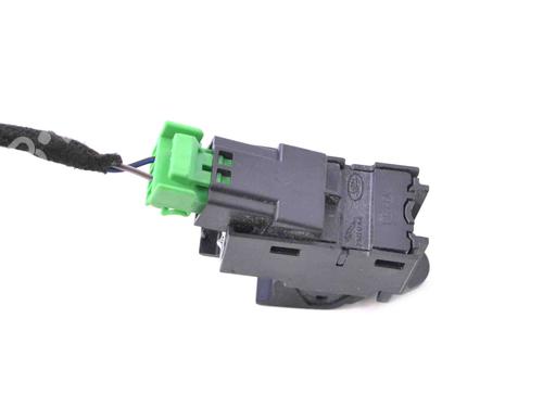 Switch LAND ROVER DISCOVERY SPORT (L550) 2.0 D 4x4 | BP30212703I30